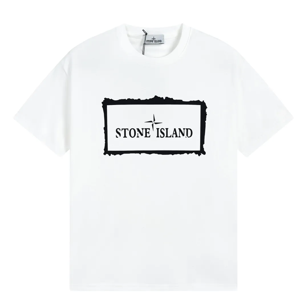 W612#P110💰 [Stone lsland/Stone Island summer new front and back printed short-sleeved T-shirt] ⚠️[Original creation, high control of details] Made of 260 grams of combed cotton, 32-count double yarn - Simple basic versatile style, original quality, the first choice for couples. - Made in a large factory, four needles and five threads on the shoulder, neat alignment, high quality workmanship. - Same style for men and women, very versatile, one piece for each hand, details are clearly visible. Color: black White Size: M L